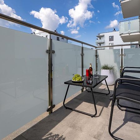 Apartament Przystan Ilawa Green Esterno foto